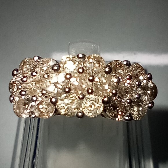 $ALE!  10Kt Yellow or White Gold 1.50ctw Diamond Flower Cluster Ring - Picture 4 of 13